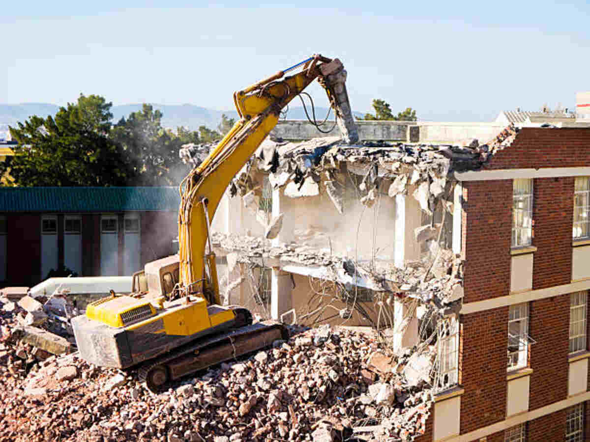 Choosing the Right Dallas Demolition Contractor