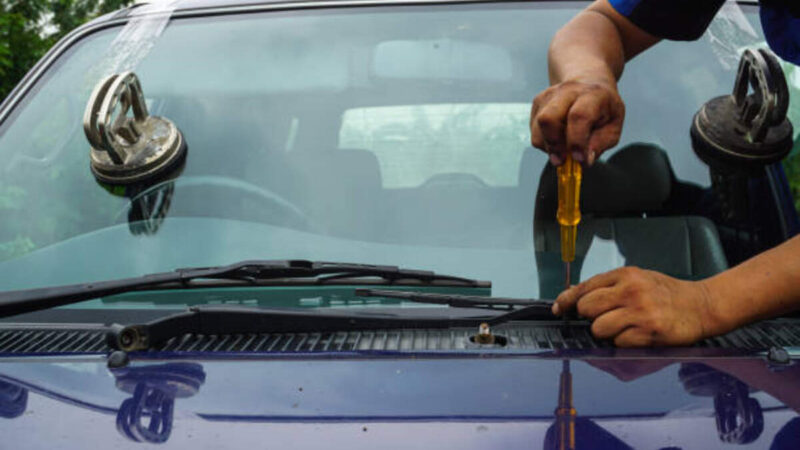 Understanding Auto Glass Insurance Coverage